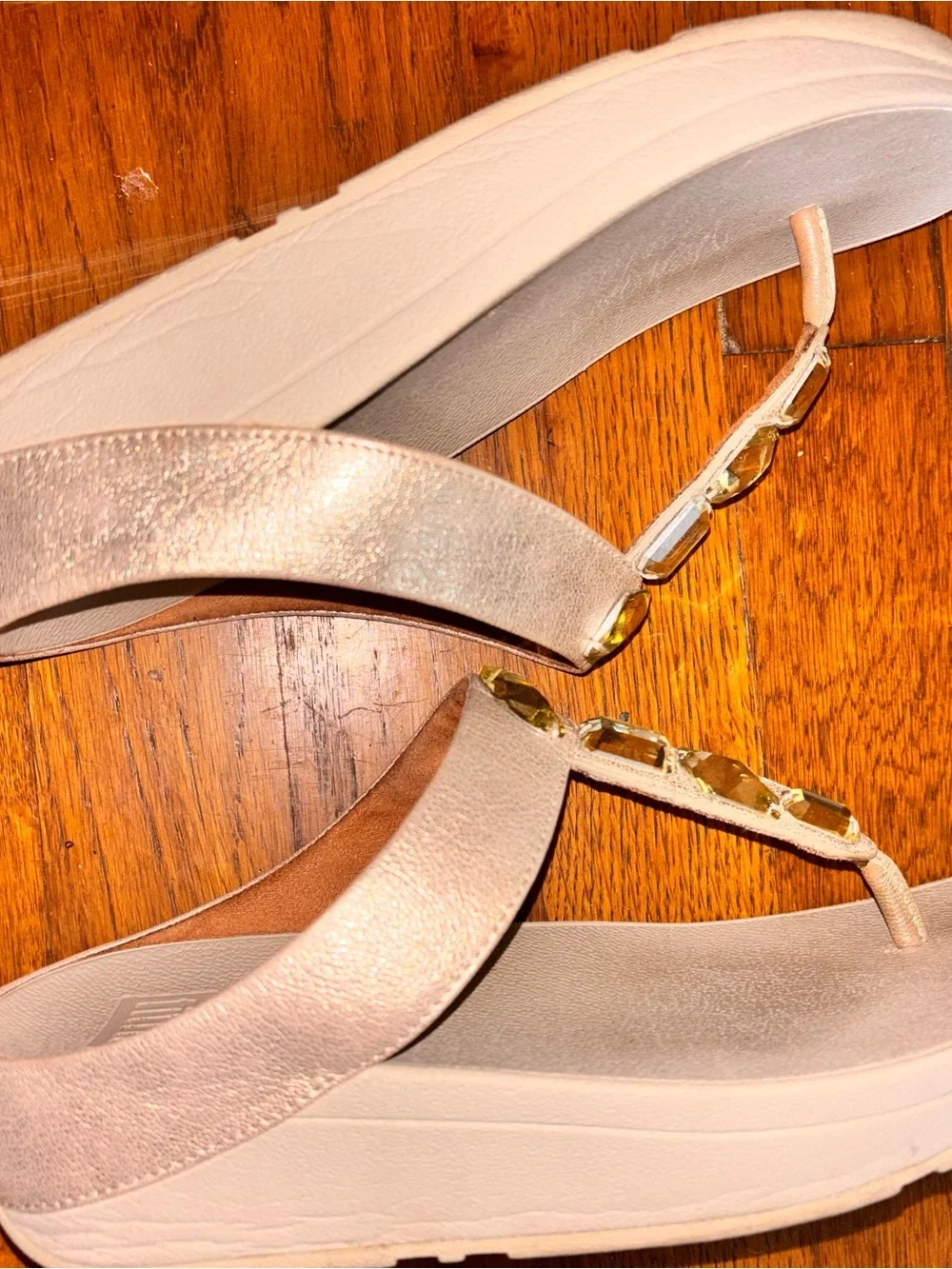 Fitflop Women's 6 Embellished T-strap Sandals in Champagne orthotic, comfort